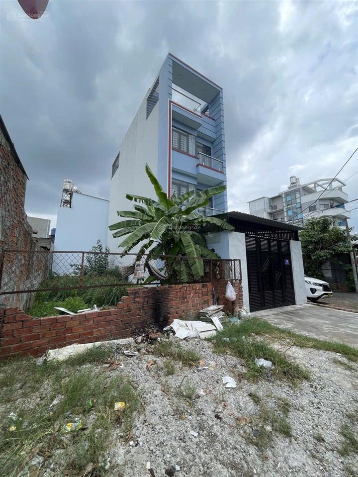 Đất mặt tiền đường 49, hiệp bình chánh. gần phạm văn đồng, sổ sạch. thích hợp văn phòng cty chdv
