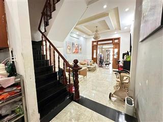 Nhà 4 tầng. gara ô tô. đường tô ngọc vân. ngay chợ minh nghệ. khu dân cư vạn xuân