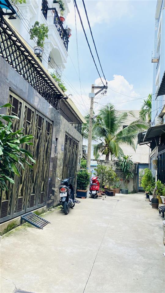 Bán lô đất giá tốt khu vực đường hiệp bình. phạm văn đồng. hẻm ô tô. khu nhà lầu. sổ hồng sạch đẹp