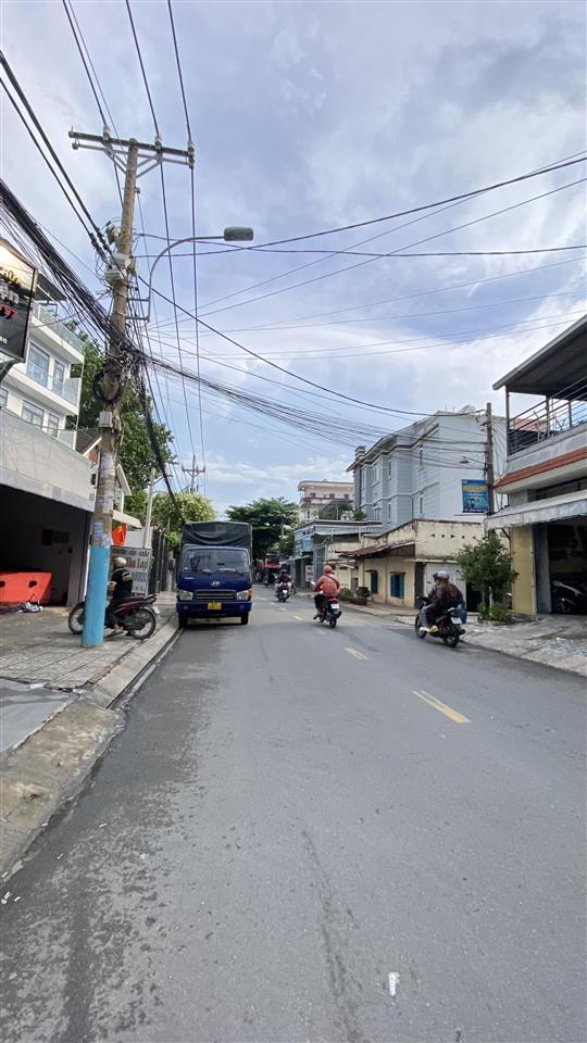 Đất mặt tiền kinh doanh tốt đường 35 linh đông ngay chợ tam hà. ủy ban phường gần phạm văn đồng