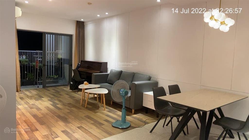 Bán căn hộ rivera park, quận 10, 63m2, 2pn, giá 5tỷ15,  0974 996 *** trung