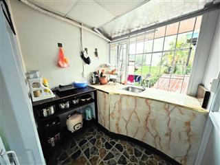 Phòng tầng 3  40m²  gần hoàng quốc việt 4,8 triệu/tháng