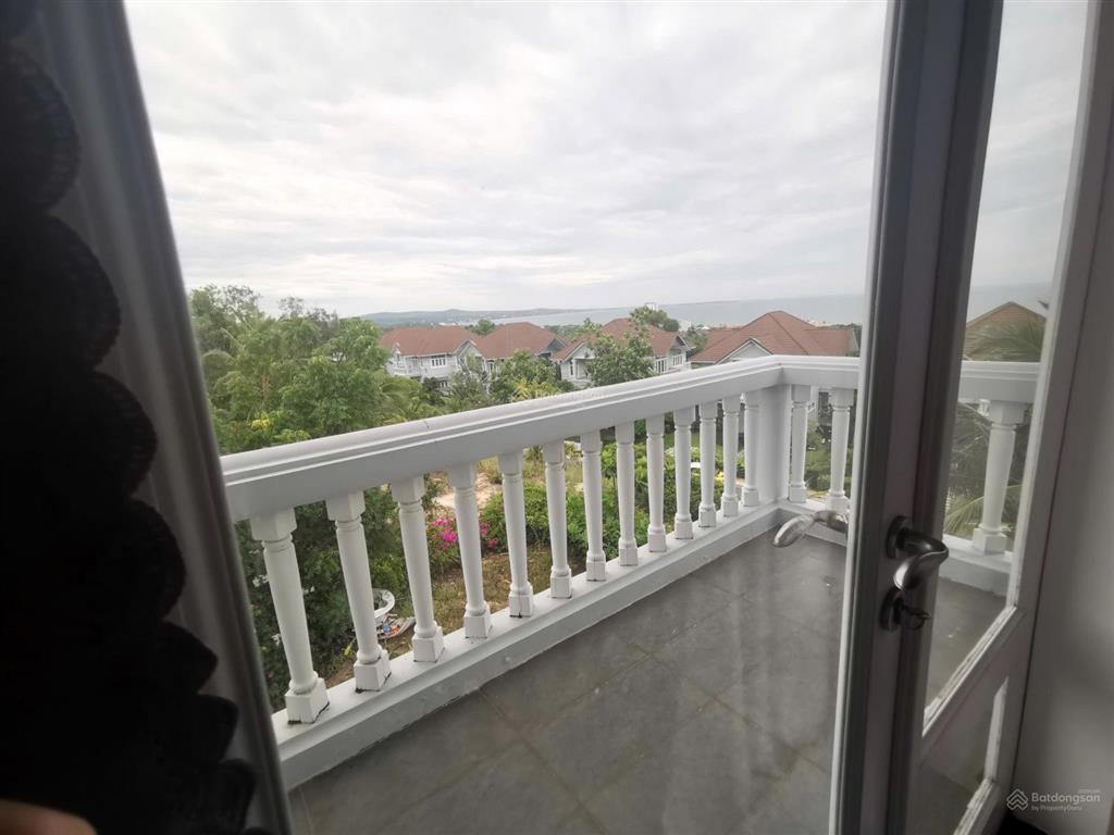 Biệt thự căn góc view biển, căn góc, gần khách sạn sea links city siêu đẹp giá tốt