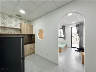 Penhouse 1pn tách bếp 40m2 sân vườn mới 100%| gần bờ kè hoàng sa & cầu công lý  cam kết như hình