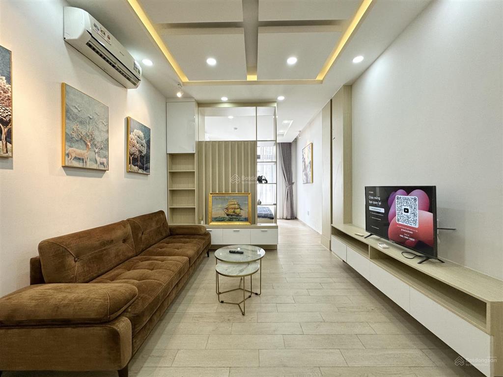 Cho thuê 1pn bancol tách bếp 60m2 | gần bờ kè trường sa q3, khu bếp lớn, cho nuôi pet, trống sẵn