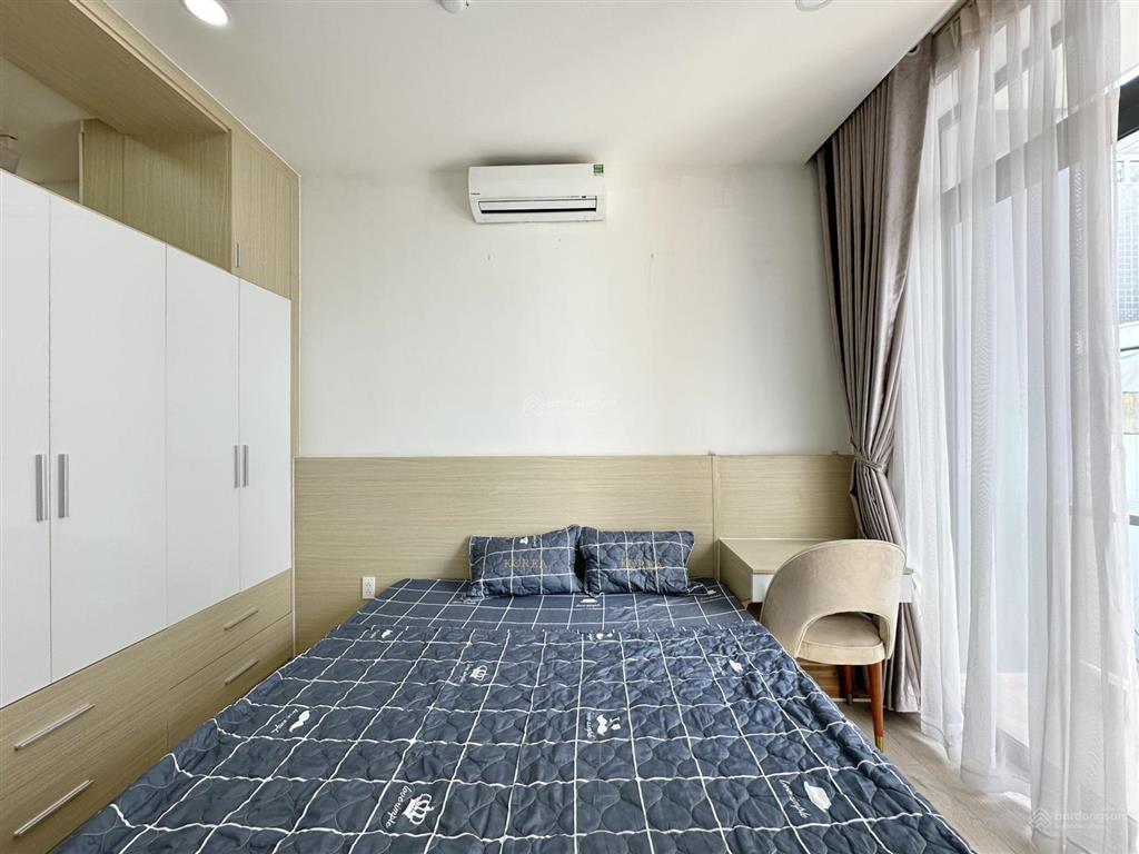 Cho thuê 1pn bancol tách bếp 60m2 | gần bờ kè trường sa q3, khu bếp lớn, cho nuôi pet, trống sẵn