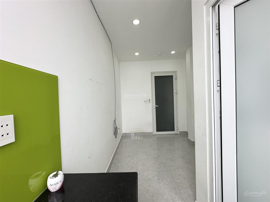 Cho thuê phòng giá sinh viên, nguyễn thông, gần toà nhà viettel, thang máy, free xe, cho nuôi pet