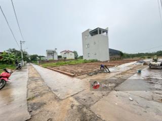 Cc cần bán lô đất 68m2 tại tổ 10 quang minh đường to, ngõ thông, ô tô tránh 0357 539 ***