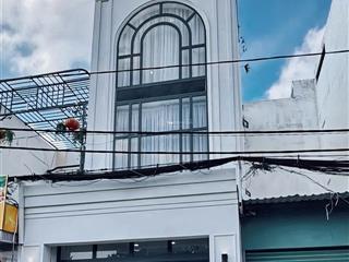 Bán nhà xây mới hxh 8m ngay emart2 phan huy ích p12 gò vấp 3 tầng dt(4x16.3m) 3pn master full nt