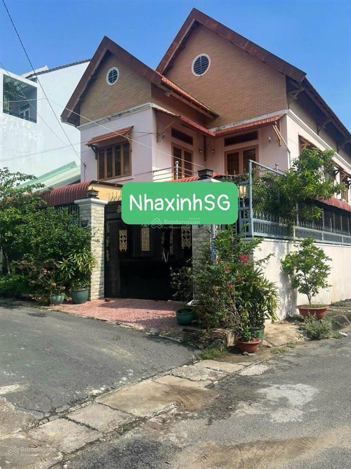Chủ cần tiền bán nhanh biệt thự dt(10x21m=210m2) căn góc 2 mặt tiền đường 429 tăng nhơn phú a q9