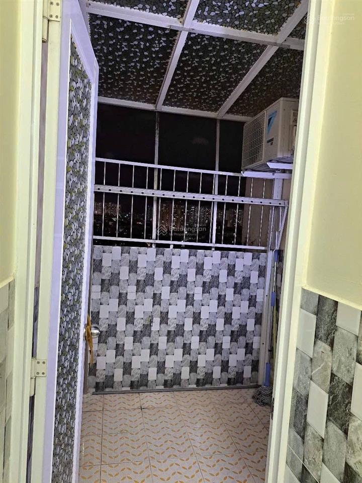 Bán căn hộ chung cư 312 lạc long quân, q. 11  giá 3,39 tỷ