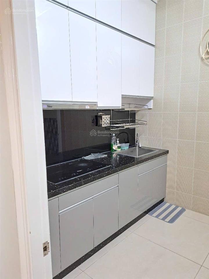 Bán căn hộ chung cư 312 lạc long quân, q. 11  giá 3,39 tỷ