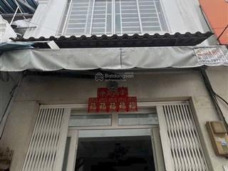 1/ đường nguyễn tri phương, p.4, q.10  giá 5,68 tỷ
