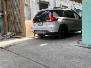 Hxh xóm đất, p.8, q.11  giá 5,88 tỷ
(khu người hoa cách mặt tiền ~15m)