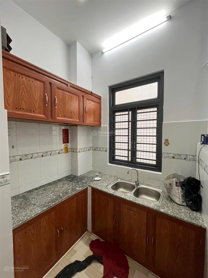 Cho thuê chdv đỗ ngọc thạnh, q5  10 triệu