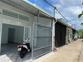 Cần bán nhà giá rẻ gần ngã 3 sở gà giá chỉ 1ty550