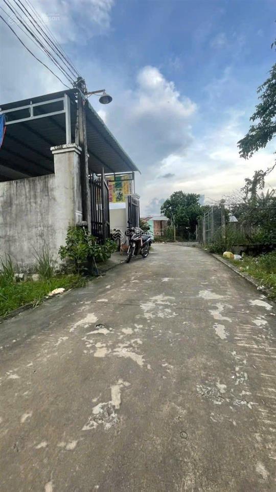 Bán nhà p tân an.củ gần chợ bến the cách huỳnh thị hiếu 100m 3 phòng ngủ . sân ôtô 7 chỗ
dt 4.5