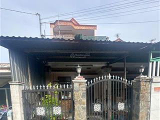 Nhà 1 trệt 1 lầu 4x21m, hẻm lý thường kiệt thị trấn hóc môn gần trung tâm huyện chợ hóc môn