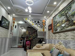 Bán nhà 4*16 3 tầng, 3pn gần bệnh viện q8