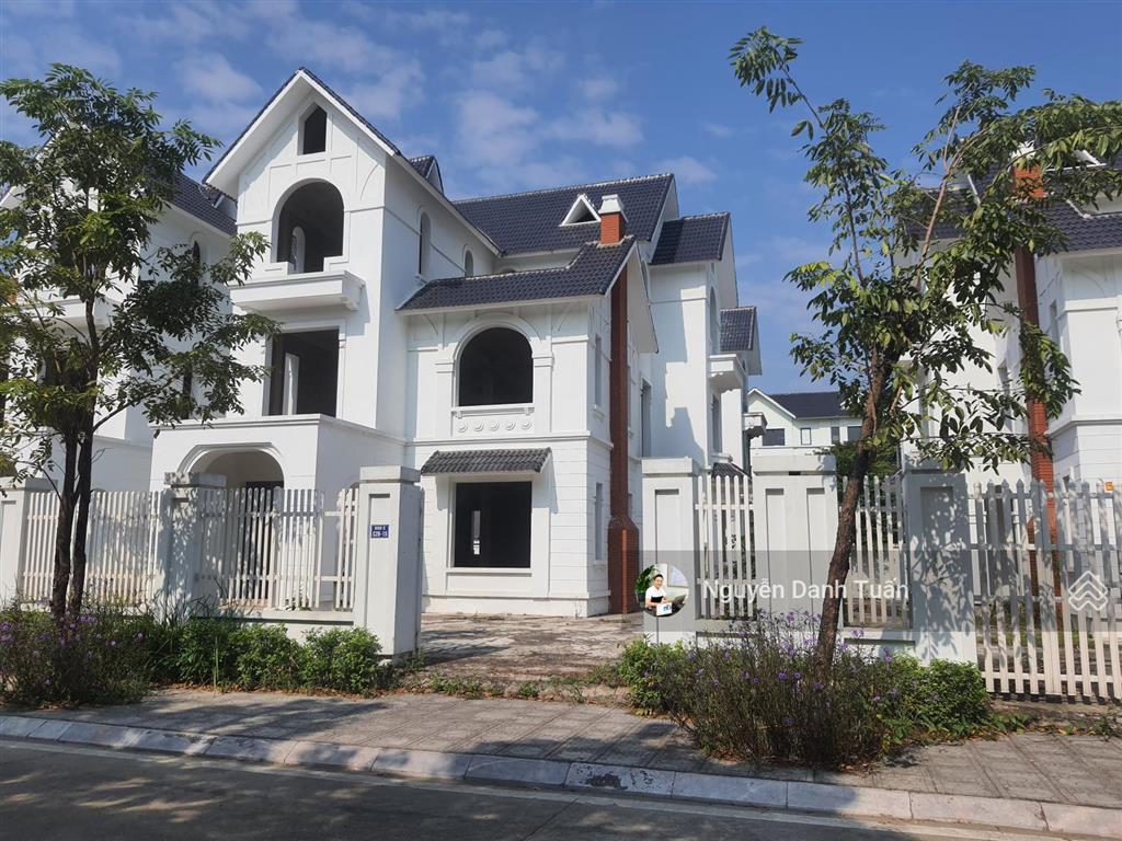 Cần bán a4329 80m2 mặt tiền 5m geleximco. hoàn thiện đẹp, sổ sẵn. đang cho thuê 250 tr/năm