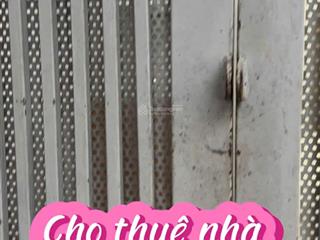 Cho thuê nhà khép kín chính chủ, số 23 ngõ 394 đội cấn 40m2