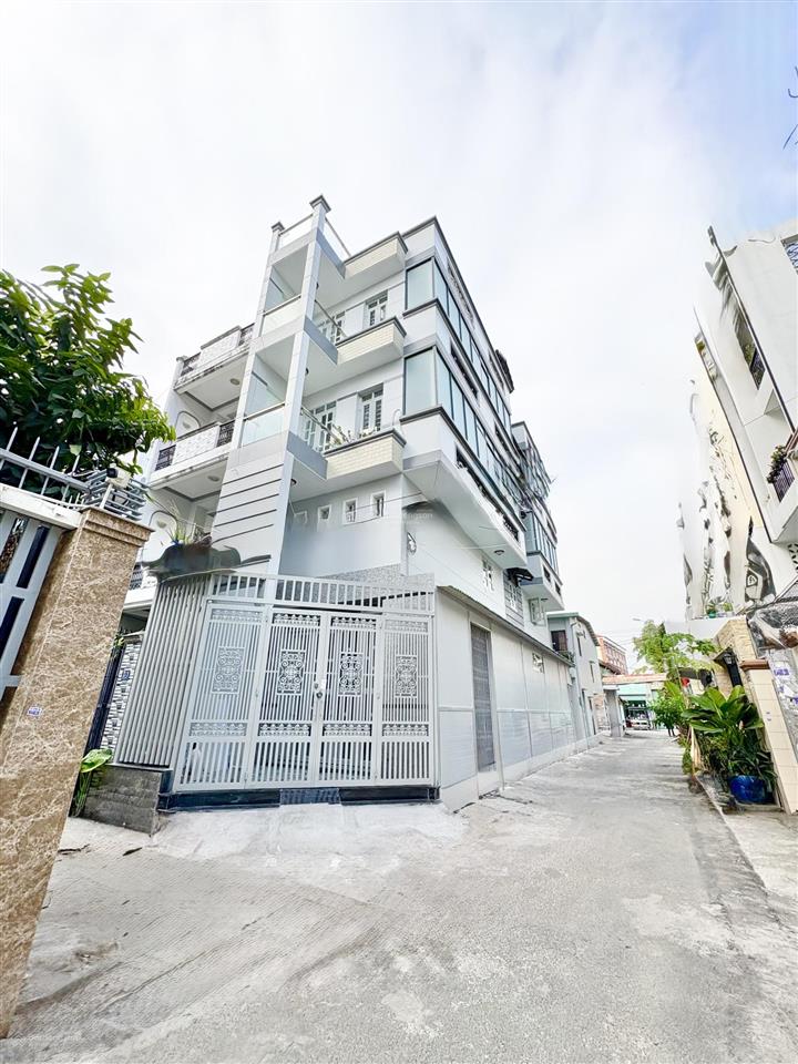 Lô góc 3 mặt thoáng cxpl a, phường phú lâm ngay hậu giang  đường nhựa xe tải thông  4x18m  nở