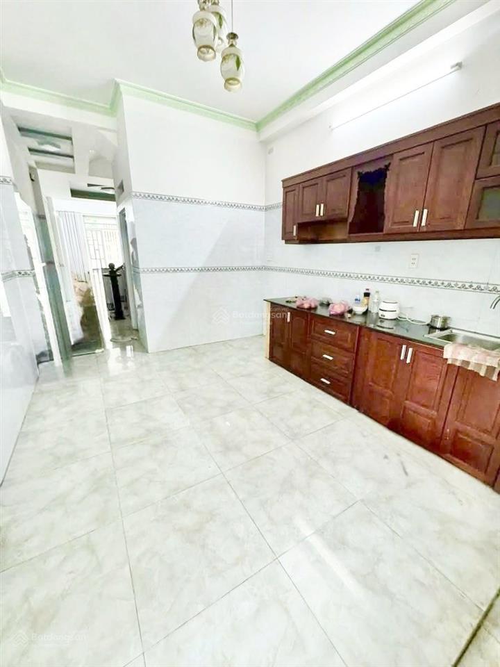 Lô góc 3 mặt thoáng cxpl a, phường phú lâm ngay hậu giang  đường nhựa xe tải thông  4x18m  nở