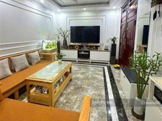 Bán nhà hoàng quốc việt  30m2 x 5 tầng  phân lô  ô tô đỗ cửa giá 7.2 tỷ. 0968 669 ***