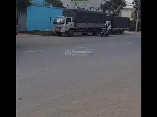 Cần bán gấp 550 m2 đất ở mặt tiền đường nguyễn cửu phú, phường tân tạo a, quận bình tân, tp.hcm