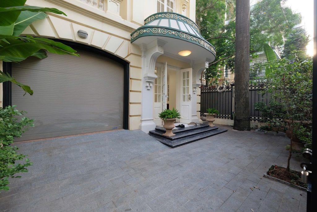 BIỆT THỰ QUẢNG AN, TÂY HỒ - KHU VỰC VIP - LÔ GÓC 3 MẶT THOÁNG