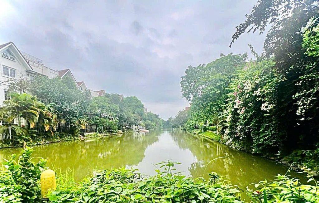 BIỆT THỰ VIEW SÔNG, LÔ GÓC 2 MẶT TIỀN – VINHOMES RIVERSIDE – ĐẲNG CẤP THƯỢNG LƯU