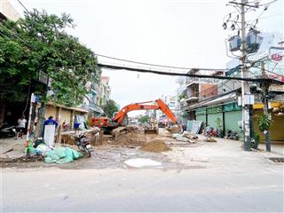 Bán nhà khu 39 nguyễn cửu đàm, phường tân sơn nhì, quận tân phú. đường đang làm 20m trải nhựa.