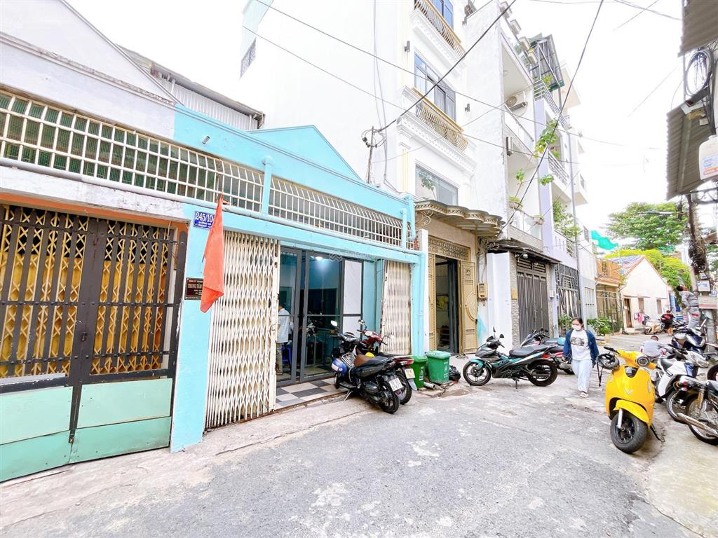 Bán đất trống 8x20met đường gò dầu, phường tân quý, quận tân phú. giá 14 tỷ (85 triệu/m2)