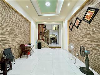 Nhà mặt tiền đường 16met mới 99% khu thạch lam  tô hiệu. sẵn nội thất cao cấp