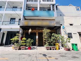 Mặt tiền khu họ lê 8x19met. đúc 4 tấm nhà đẹp kiên cố.