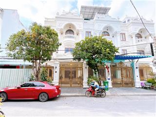 Bán biệt thự khu vip lê trọng tấn  đường nguyễn hữu dật. đúc 4 tấm nhà mới đẹp, thang máy.