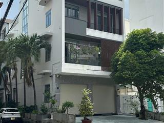 Bán biệt thự mới đẹp  khu vip đường tân quý, phường tân quý. nhà 4 tấm, có thang máy. ngang 7met