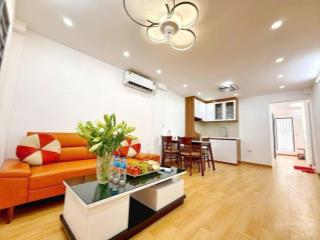 Tập thể bách khoa 85m 3 ngủ 2 vệ sinh, đủ nội thất