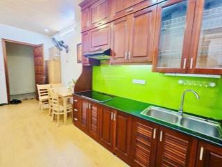 Tập thể lạc trung 75m 2 ngủ , đủ nội thất , ô tô đỗ dưói sân
