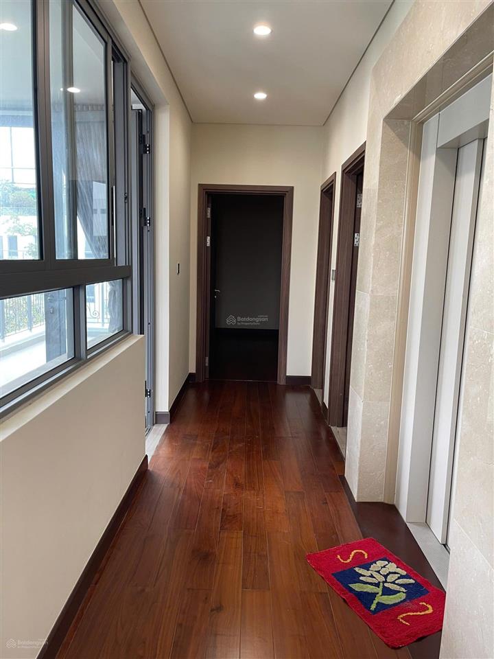 Chính chủ bán gấp biệt thự 160m2 x 4 tầng the manor central park vị trí vip