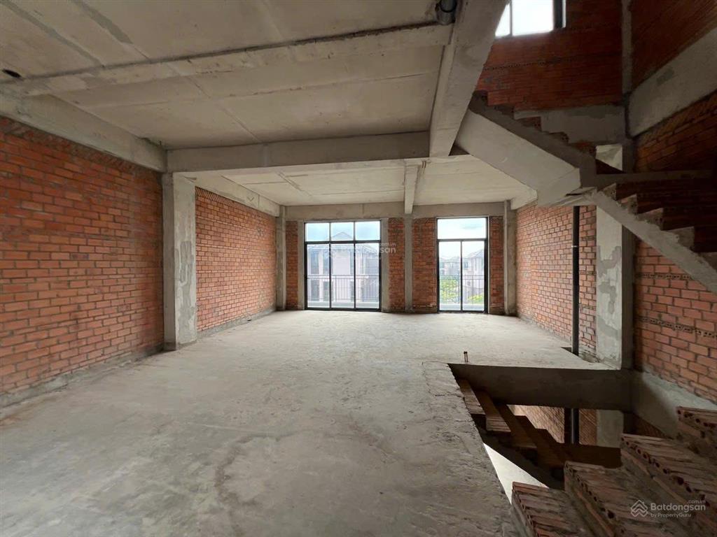 Cần bán gấp nhà phố 7x17m gs metrocity, giá tốt nhất khu