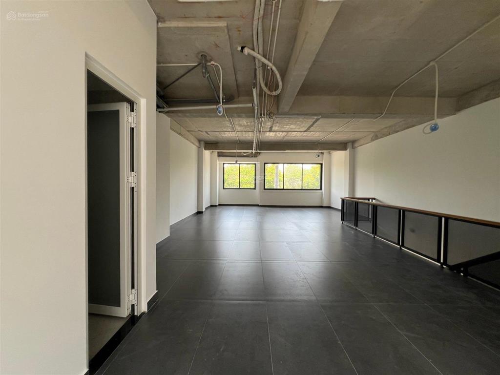 Chính chủ cho thuê shophouse gs metrocity, mặt tiền nguyễn hữu thọ, giá chỉ 10 triệu