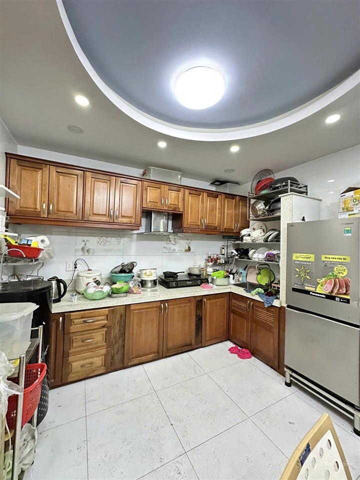 Hẻm 6m thông xe 7 chỗ đỗ nhà! bùi đình túy, 3,7x14m 4 tầng ở ngay. khu dân trí, nhà đồng bộ