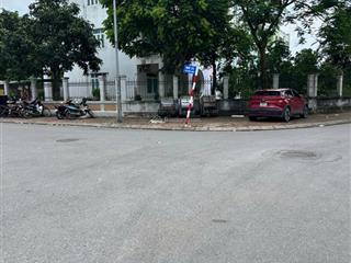 Bán lô góc dt 226m2, 2 mặt tiền khủng 30m khu đấu giá 31ha trâu quỳ kd đỉnh giá đầu tư