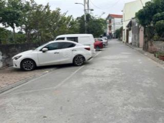Bán lô đất 45m2 vuông vắn trâu quỳ cạnh hv nông nghiệp. sổ chính chủ giao dịch ngay, giá 4.5 tỷ