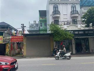 Bán nhà vị trí cực đẹp tiềm năng kinh doanh đối diện khu khai sơn. nhà 62m2, 3 mặt thoáng, 5.58 tỷ