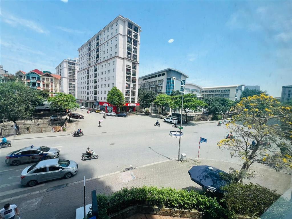 Bán sàn văn phòng tòa chelsea park trung hòa, cầu giấy  sổ lâu dài  2666m