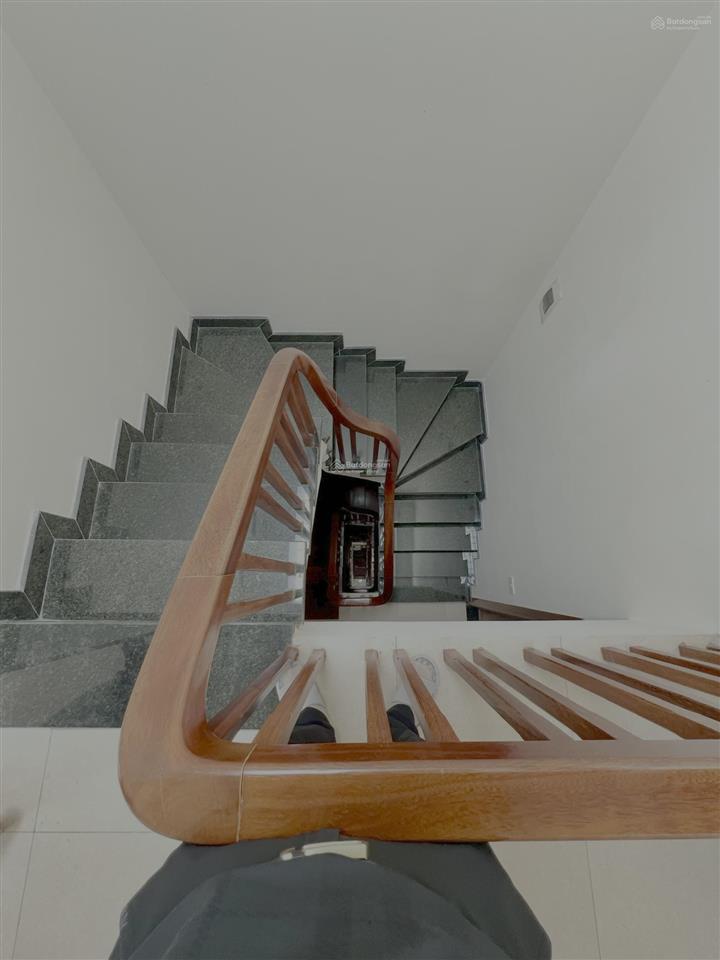 Bán nhà hoàng văn thái 60m2, 5t lô góc, thang máy chờ gara ô tô, kinh doanh  văn phòng nhỉnh 17tỷ