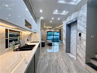 Hiếm nhà đại la 48m 6 tầng lô góc 2 thoáng, thang máy, dân xây  ở ngay, 10m ra phố 15tỷ