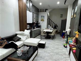 Bán nhà trần đại nghĩa 48m mt 4m 4pn ô tô đỗ cửa, kinh doanh, 2 thoáng, nhà đẹp ở ngay nhỉnh 13tỷ